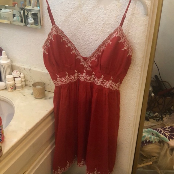 Sweet Feminine Little Red Dress size Medium - Picture 1 of 6